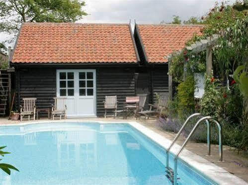 Riverside Cottage Wattisham Экстерьер фото